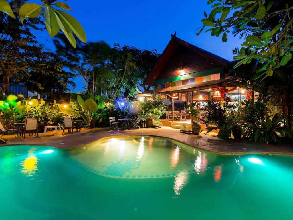 Shanti Lodge Phuket Chalong Ngoại thất bức ảnh