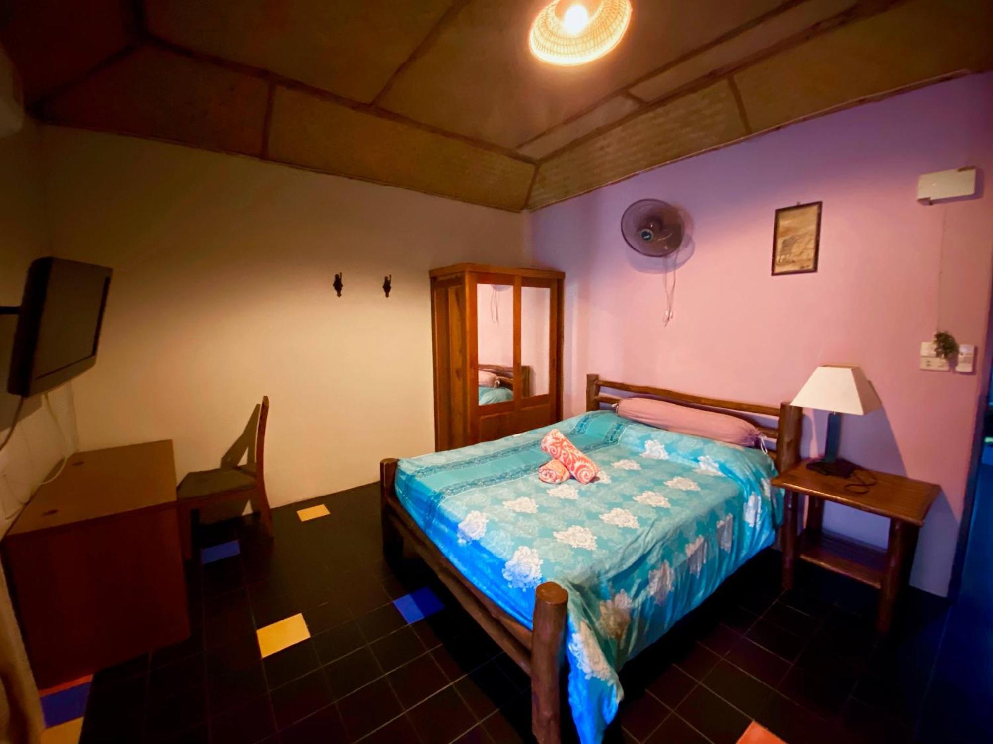 Shanti Lodge Phuket Chalong Phòng bức ảnh