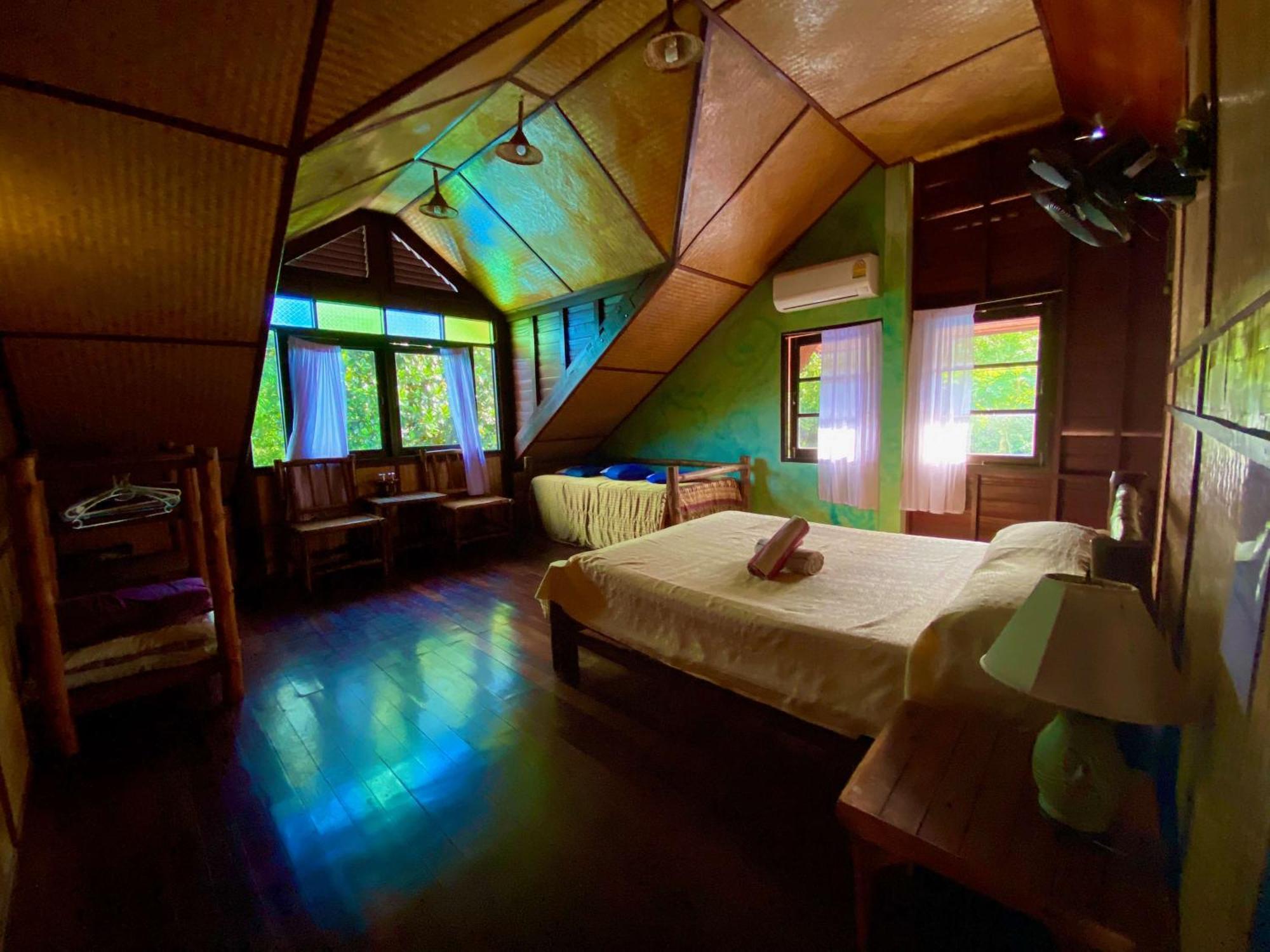 Shanti Lodge Phuket Chalong Ngoại thất bức ảnh