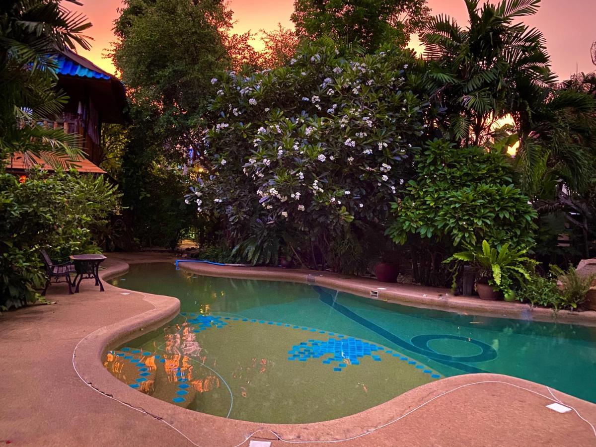 Shanti Lodge Phuket Chalong Ngoại thất bức ảnh